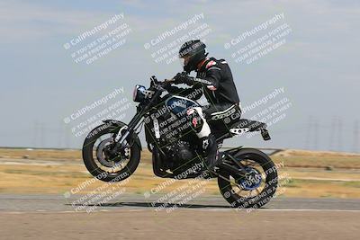media/Sep-10-2023-Pacific Track Time (Sun) [[44210541ad]]/Group B/1220pm (Wheelie Bump)/